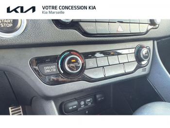 Photo 11 du bon plan KIA Niro 1.6 GDi 105ch ISG + Ã©lectrique 43.5ch Design DCT6 Euro6d-T occasion à 19890 €