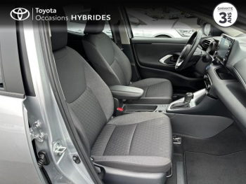 ddf-core-media-1ide9t17016733_6.jpg Photo 6 du bon plan TOYOTA Yaris 116h Design 5p MY22 occasion à 18990 €
