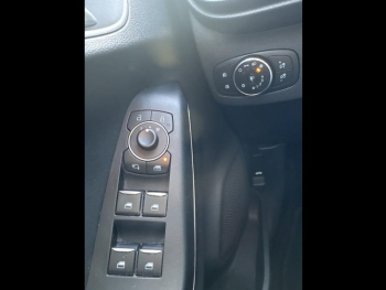 ddf-core-media-TgdMcJ45393_19.jpg Photo 19 du bon plan FORD Puma 1.0 Flexifuel 125ch S&S mHEV Titanium occasion à 18475 €