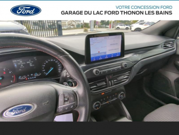 Photo 7 du bon plan FORD Focus 1.0 EcoBoost 125ch ST-Line BVA occasion à 15990 €