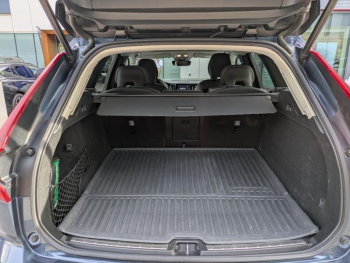 Photo 14 du bon plan VOLVO XC60 B4 197ch Ultimate Style Dark Geartronic occasion à 44900 €