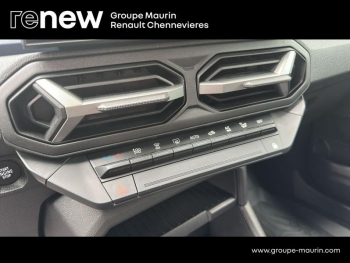 Photo 19 du bon plan DACIA Duster 1.6 hybrid 140ch Journey occasion à 25490 €