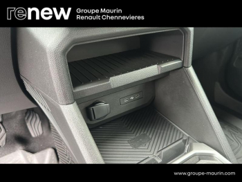 Photo 21 du bon plan DACIA Duster 1.6 hybrid 140ch Journey occasion à 25490 €