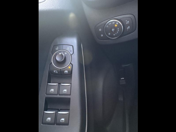 Photo 16 du bon plan FORD Puma 1.0 Flexifuel 125ch S&S mHEV Titanium occasion à 18976 €