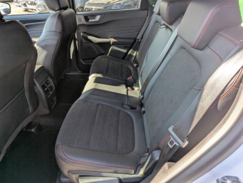 Photo 12 du bon plan FORD Kuga 2.5 Duratec 190ch FHEV ST-Line X BVA i-AWD occasion à 36490 €