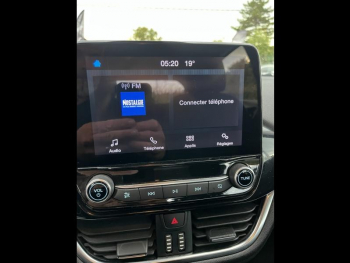 Photo 23 du bon plan FORD Fiesta 1.5 TDCi 85ch Cool & Connect 5p occasion à 11990 €