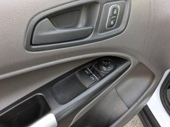 Photo 15 du bon plan FORD Transit Connect VUL L2 1.5 TD 120ch Stop&Start Trend Powershift Euro VI occasion à 13990 €