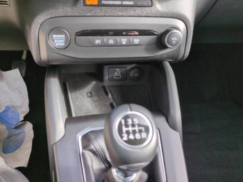 Photo 10 du bon plan FORD Focus 1.0 Flexifuel mHEV 125ch Titanium Design occasion à 20900 €