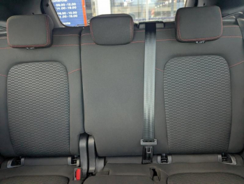 Photo 17 du bon plan FORD Kuga 2.5 Duratec 180ch Hybrid FlexiFuel ST-Line Powershift occasion à 31990 €