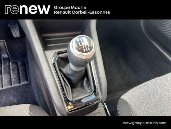 Photo 16 du bon plan RENAULT Clio 1.5 Blue dCi 100ch Evolution - 24 occasion à 18299 €
