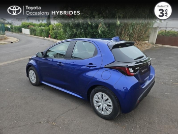 Photo 2 du bon plan TOYOTA Yaris 116h Dynamic Business 5p + Programme Beyond Zero Academy MY22 occasion à 19480 €