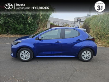 Photo 3 du bon plan TOYOTA Yaris 116h Dynamic Business 5p + Programme Beyond Zero Academy MY22 occasion à 19480 €