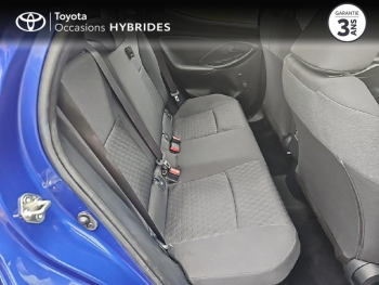 Photo 7 du bon plan TOYOTA Yaris 116h Dynamic Business 5p + Programme Beyond Zero Academy MY22 occasion à 19480 €