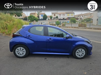 Photo 17 du bon plan TOYOTA Yaris 116h Dynamic Business 5p + Programme Beyond Zero Academy MY22 occasion à 19480 €
