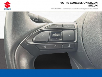 Photo 12 du bon plan TOYOTA Yaris Cross 116h Design MY22 occasion à 24990 €