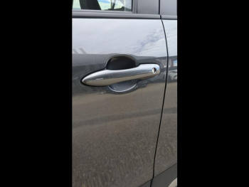 Photo 10 du bon plan TOYOTA Yaris Cross 130h Design MC24 occasion à 28150 €