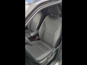 Photo 11 du bon plan TOYOTA Yaris Cross 130h Design MC24 occasion à 28150 €