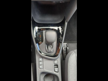 Photo 28 du bon plan TOYOTA Yaris Cross 130h Design MC24 occasion à 28150 €