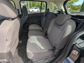 Photo 5 du bon plan FORD Grand C-MAX 1.0 EcoBoost 125ch Stop&Start Titanium occasion à 10990 €