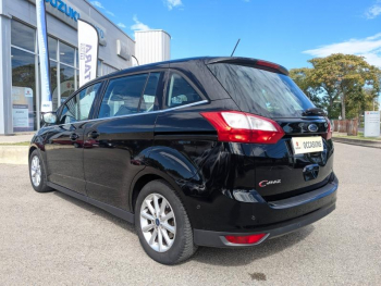 Photo 7 du bon plan FORD Grand C-MAX 1.0 EcoBoost 125ch Stop&Start Titanium occasion à 10990 €