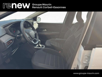 Photo 11 du bon plan DACIA Sandero 1.0 TCe 90ch Stepway Expression CVT occasion à 17989 €