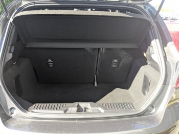 Photo 11 du bon plan FORD Fiesta 1.0 EcoBoost 95ch ST-Line 5p occasion à 14990 €