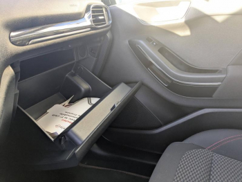 Photo 24 du bon plan FORD Fiesta 1.0 EcoBoost 95ch ST-Line 5p occasion à 14990 €