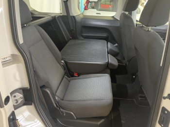 Photo 12 du bon plan VOLKSWAGEN Caddy 2.0 TDI 102ch occasion à 23390 €