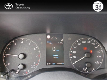 Photo 13 du bon plan TOYOTA Yaris 120 VVT-i Dynamic 5p MY22 occasion à 14990 €