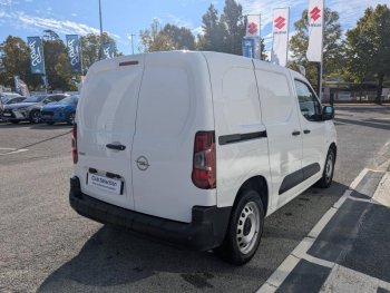 Photo 4 du bon plan OPEL Combo Cargo VUL L1H1 AugmentÃ© 1.5 130ch S&S Pack Clim soit 14032 HT occasion à 16839 €