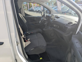 Photo 10 du bon plan OPEL Combo Cargo VUL L1H1 AugmentÃ© 1.5 130ch S&S Pack Clim soit 14032 HT occasion à 16839 €