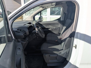 Photo 11 du bon plan OPEL Combo Cargo VUL L1H1 AugmentÃ© 1.5 130ch S&S Pack Clim soit 14032 HT occasion à 16839 €