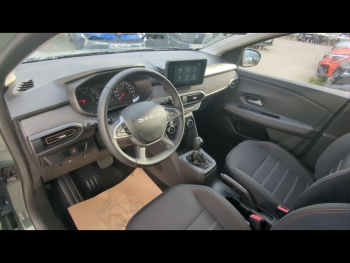 Photo 4 du bon plan DACIA Sandero 1.0 TCe 90ch Stepway Expression auto -24 occasion à 18990 €