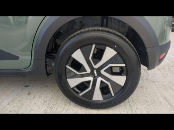 Photo 13 du bon plan DACIA Sandero 1.0 TCe 90ch Stepway Expression auto -24 occasion à 18990 €