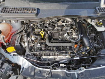 Photo 21 du bon plan FORD Kuga 1.5 Flexifuel-E85 150ch Stop&Start Titanium 170g 4x2 Euro6.2 occasion à 13900 €