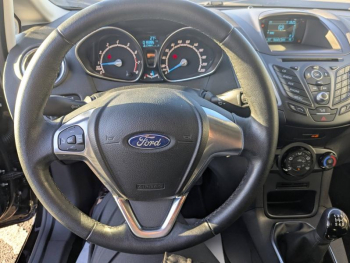 Photo 5 du bon plan FORD Fiesta 1.25 60ch Trend 5p occasion à 11590 €