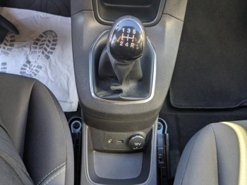 Photo 9 du bon plan FORD Fiesta 1.25 60ch Trend 5p occasion à 11590 €