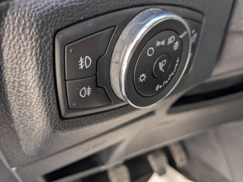 Photo 10 du bon plan FORD EcoSport 1.0 EcoBoost 125ch Titanium 6cv occasion à 12490 €