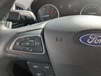 Photo 13 du bon plan FORD EcoSport 1.0 EcoBoost 125ch Titanium 6cv occasion à 12490 €
