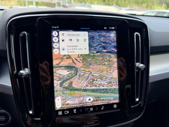 Photo 19 du bon plan VOLVO XC40 B3 163ch Plus DCT 7 occasion à 36900 €