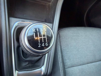 Photo 29 du bon plan RENAULT Captur 1.0 Eco-G 100ch Evolution occasion à 17500 €