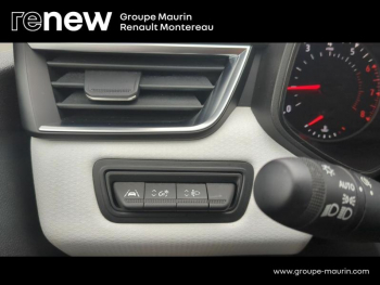 Photo 19 du bon plan RENAULT Clio 1.0 TCe 100ch Evolution GPL occasion à 14450 €