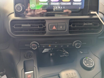 Photo 13 du bon plan CITROEN Berlingo M BlueHDi 130ch S&S Shine 114g occasion à 17490 €