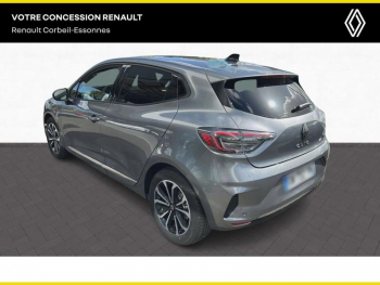 Photo 12 du bon plan RENAULT Clio 1.6 E-Tech 145ch full hybrid Techno - 24 occasion à 22489 €