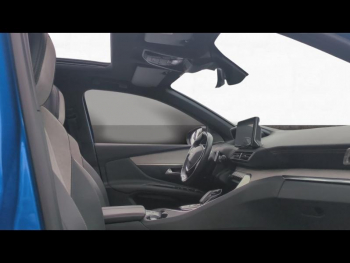 Photo 12 du bon plan PEUGEOT 3008 HYBRID 225ch GT Line e-EAT8 10cv occasion à 25990 €