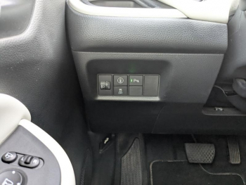 Photo 23 du bon plan HONDA Jazz 1.5 i-MMD 109ch e:HEV Exclusive occasion à 16900 €