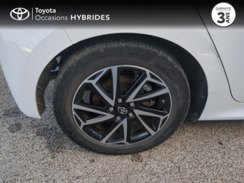 Photo 16 du bon plan TOYOTA Yaris 116h Design 5p MY22 occasion à 14990 €
