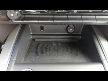 ddf-core-media-EcHHIu24408_30.jpg Photo 30 du bon plan CITROEN C5 Aircross Hybrid 225ch Shine Pack e-EAT8 occasion à 20200 €