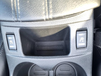 Photo 21 du bon plan NISSAN Qashqai 1.3 DIG-T 160ch Tekna 2019 occasion à 15990 €