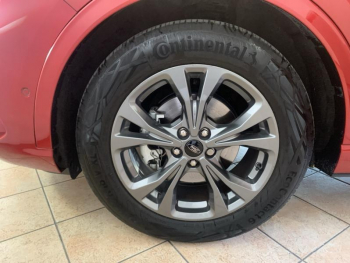 Photo 19 du bon plan FORD Kuga 2.5 Duratec 190ch FHEV E85 ST-Line BVA occasion à 28989 €